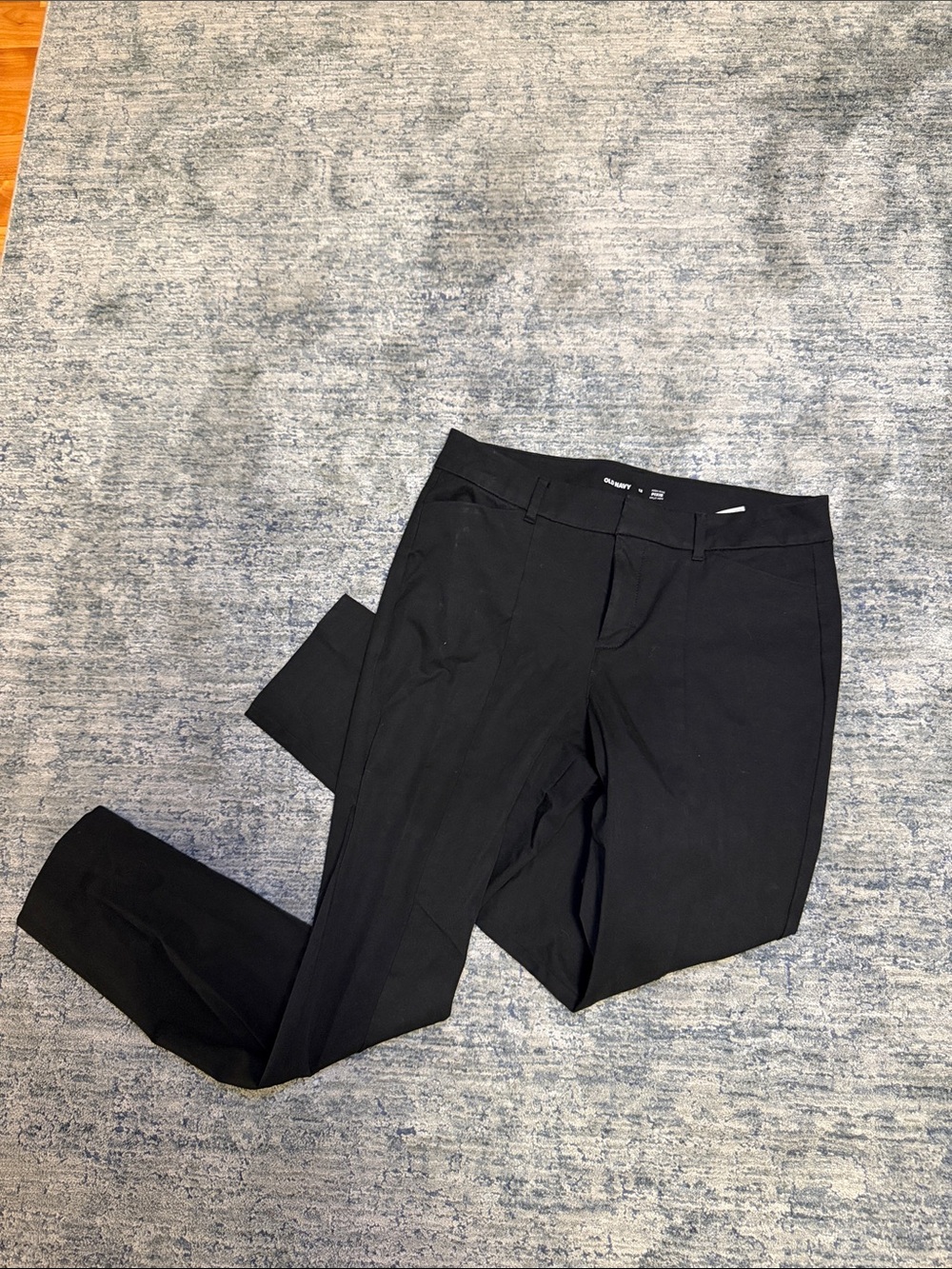 Old Navy Black Ankle Cropped Dress Pants